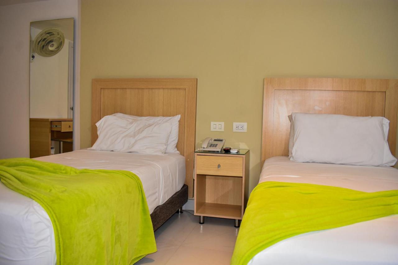 Hotel Isla Capri Cartagena エクステリア 写真